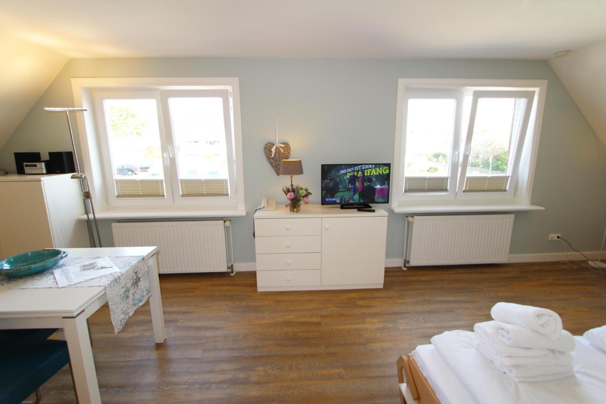 Haus Guenther - Mittelweg 1, App 1 Веннингштедт Экстерьер фото